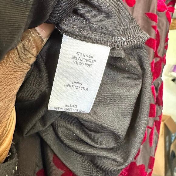 Just Taylor Burgundy‎ Floral 3/4 Puff Sleeves Dress Size 8 - Picture 6 of 10